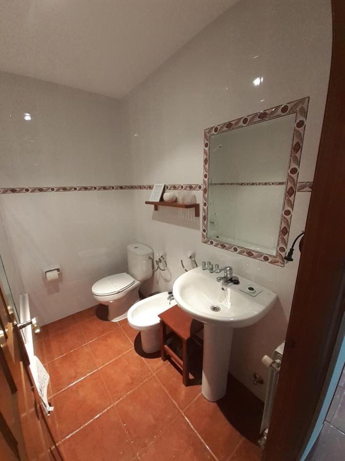 La Casona Del Jou Guest House Ortiguero Ngoại thất bức ảnh