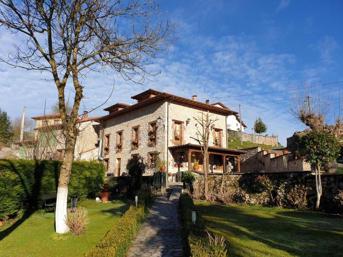 La Casona Del Jou Guest House Ortiguero Ngoại thất bức ảnh
