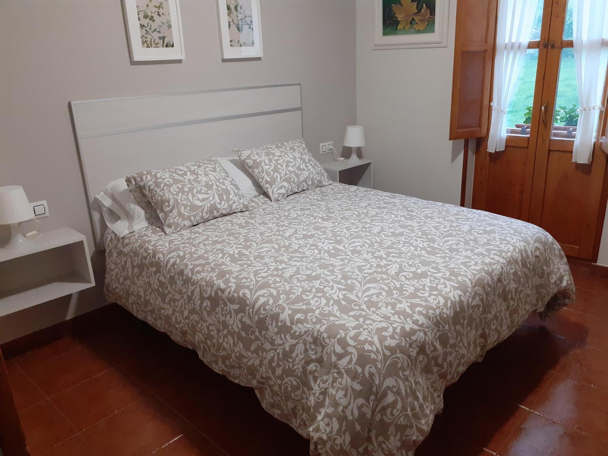 La Casona Del Jou Guest House Ortiguero Phòng bức ảnh